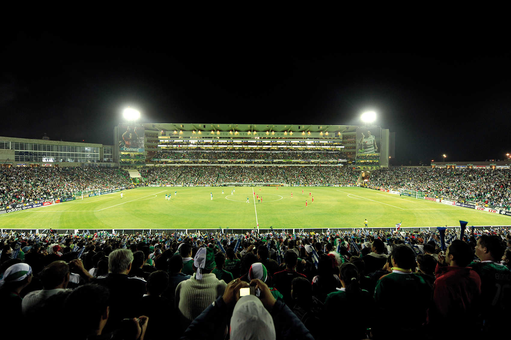 Estadio Santos Corona Gradas